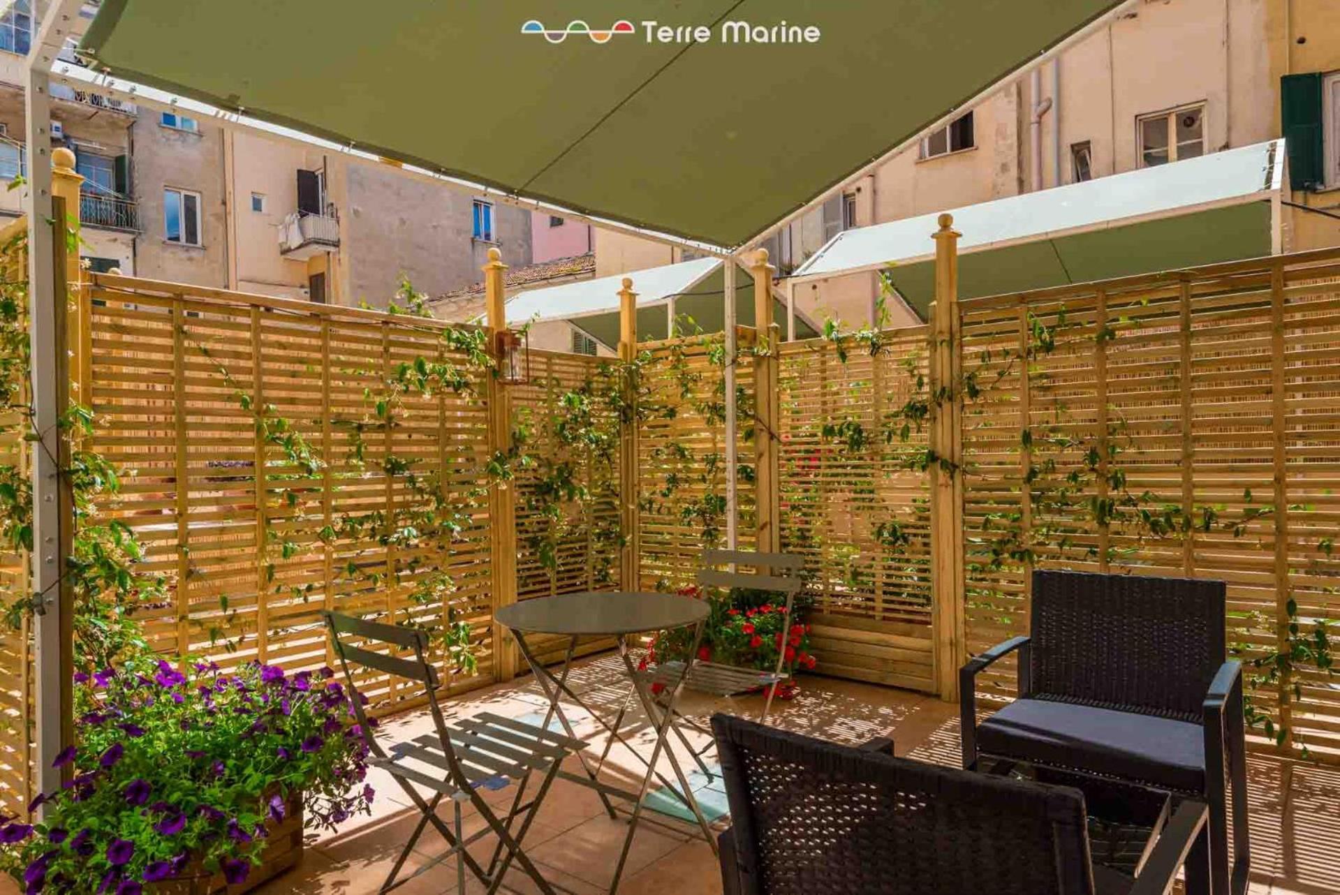 Affittacamere Jungle, Terre Marine